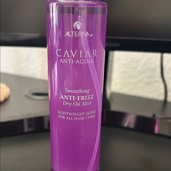 Alterna Caviar Anti-Aging Smoothing Anti-Frizz Dry Oil Mist - Picture 2 of 3